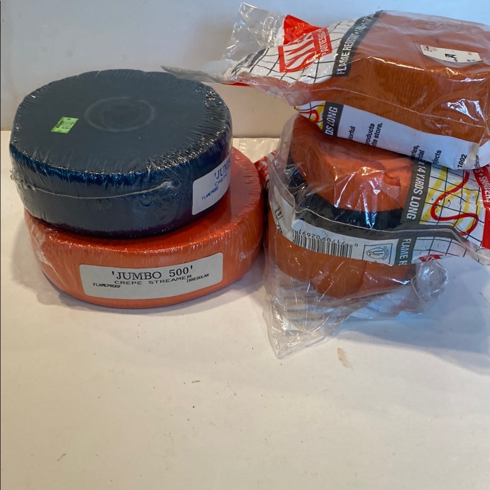 NWT 5 Packages Crepe Streamers